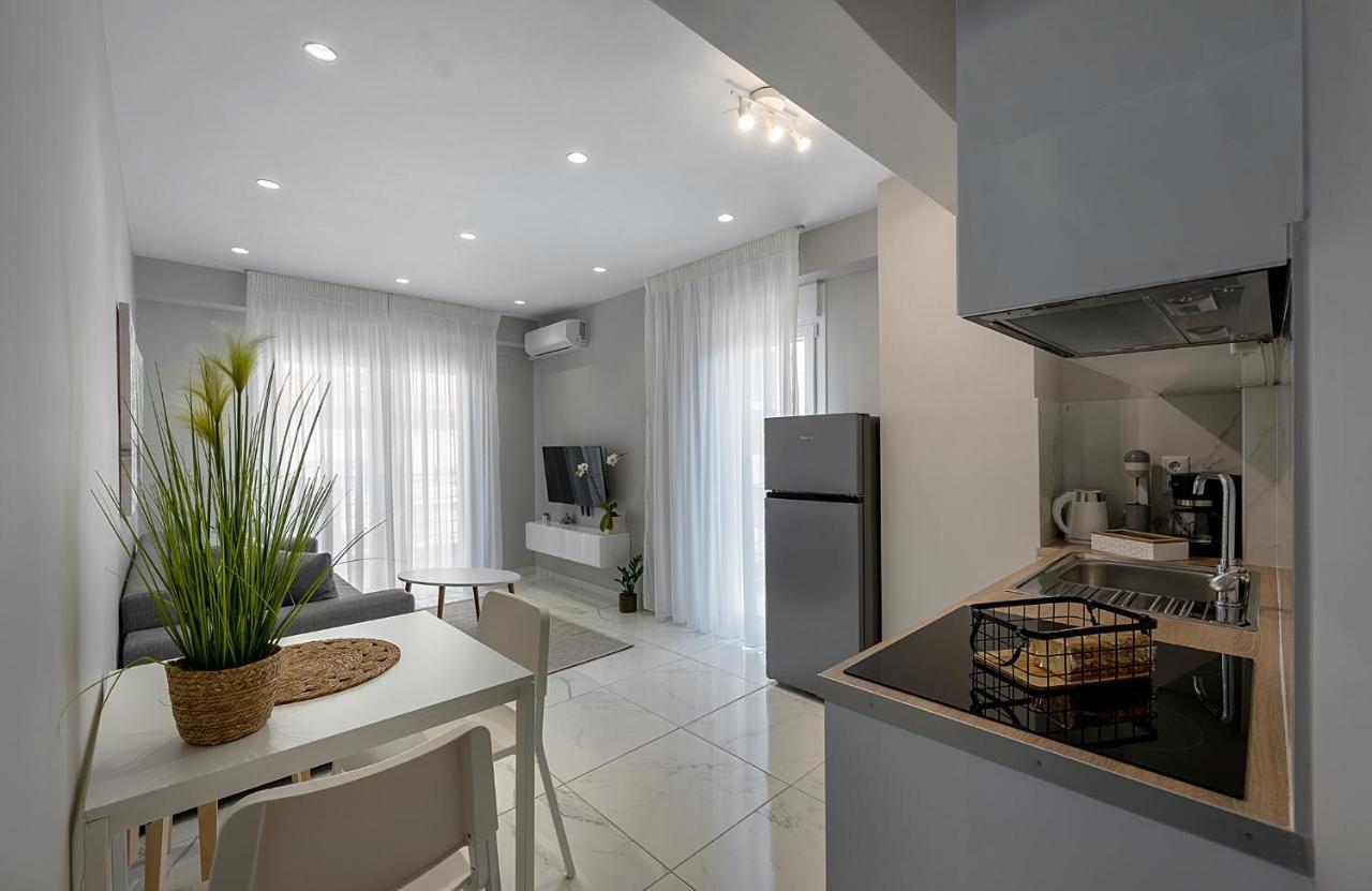 Nk Luxury Apartments Preveza Eksteriør bilde